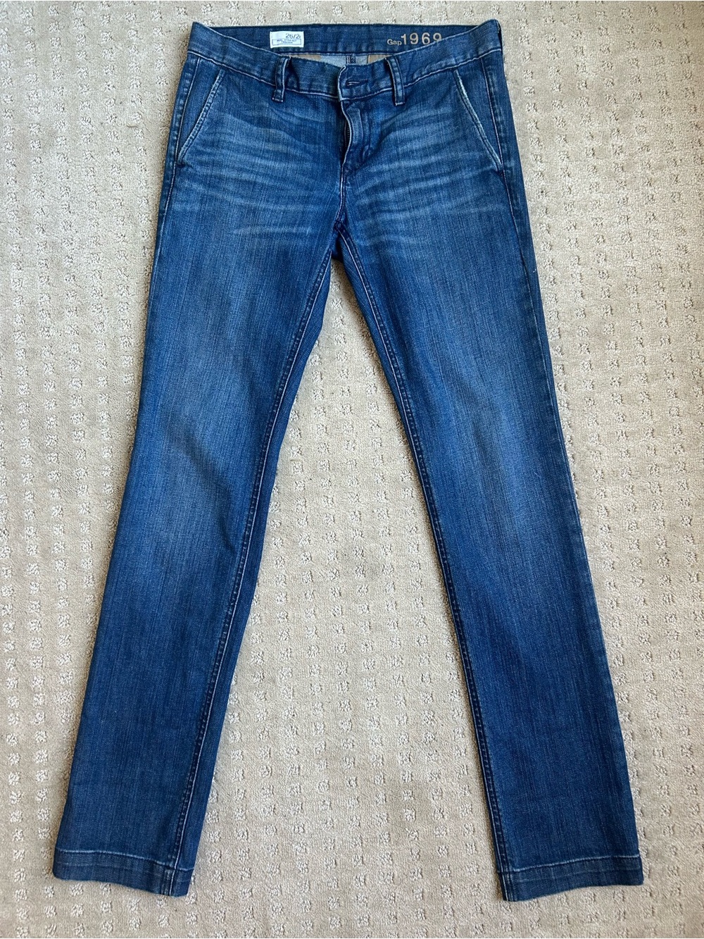 Gap 1969 Real Straight Trouser Jeans Crystal Wash Size 26 / 2R